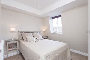 Bedroom- click for photo gallery